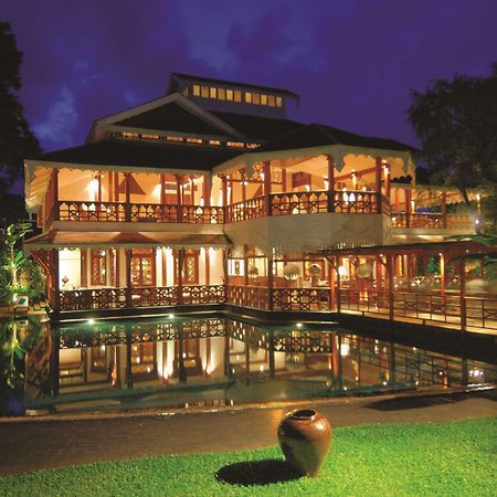 Governor'S Residence, A Belmond Hotel, Rangum Exterior foto
